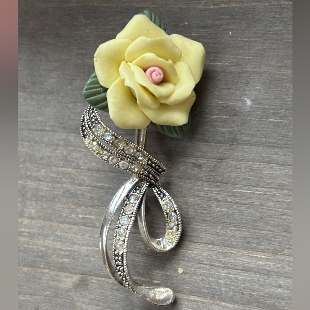 Vintage Avon Yellow Porcelain Nina Ricci Rose Rhinestones Silver Tone Brooch